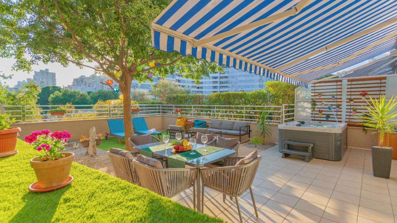 New Delux Green Garden Apartment With Hotube **** Spalato Esterno foto