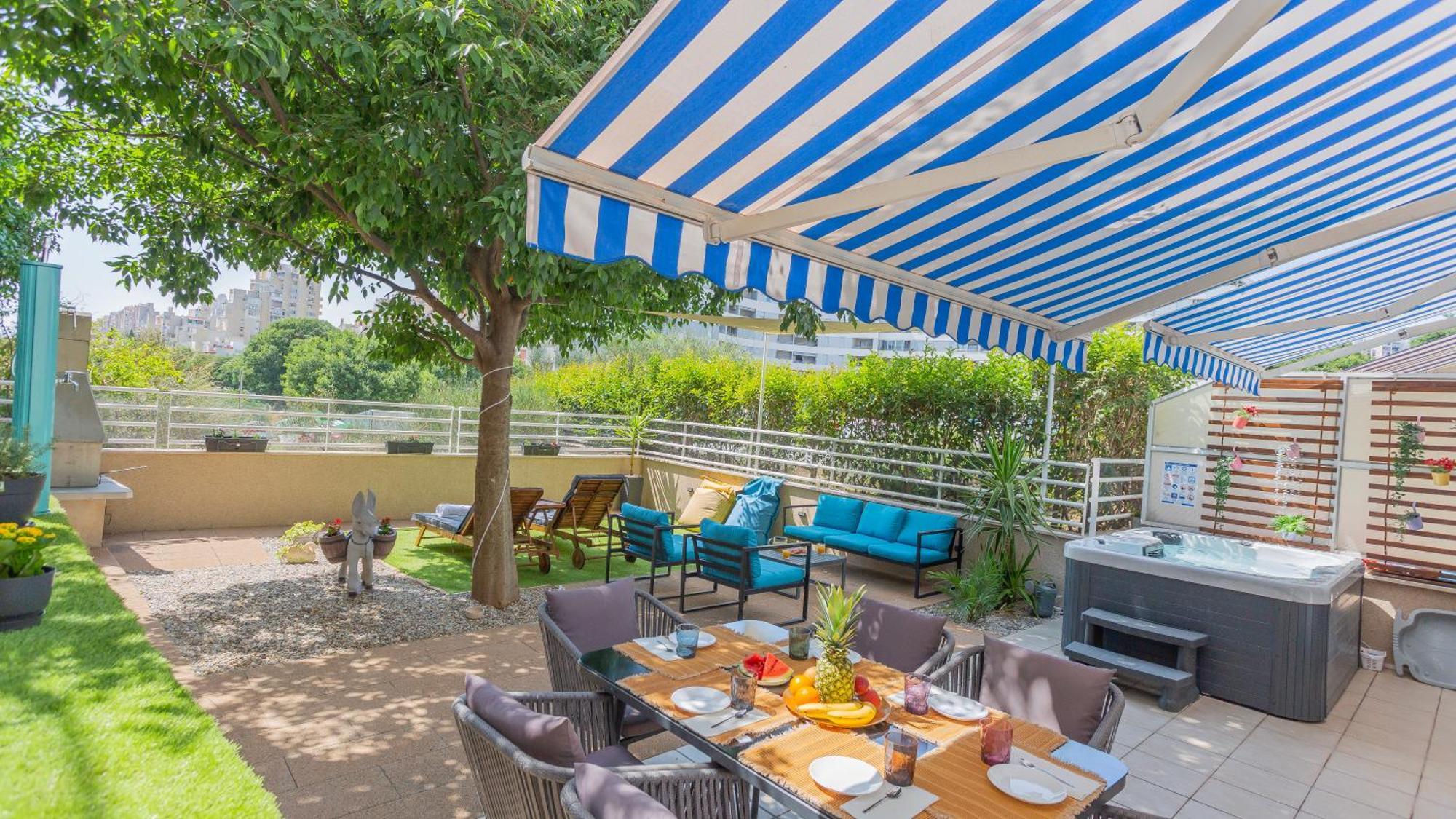 New Delux Green Garden Apartment With Hotube **** Spalato Esterno foto