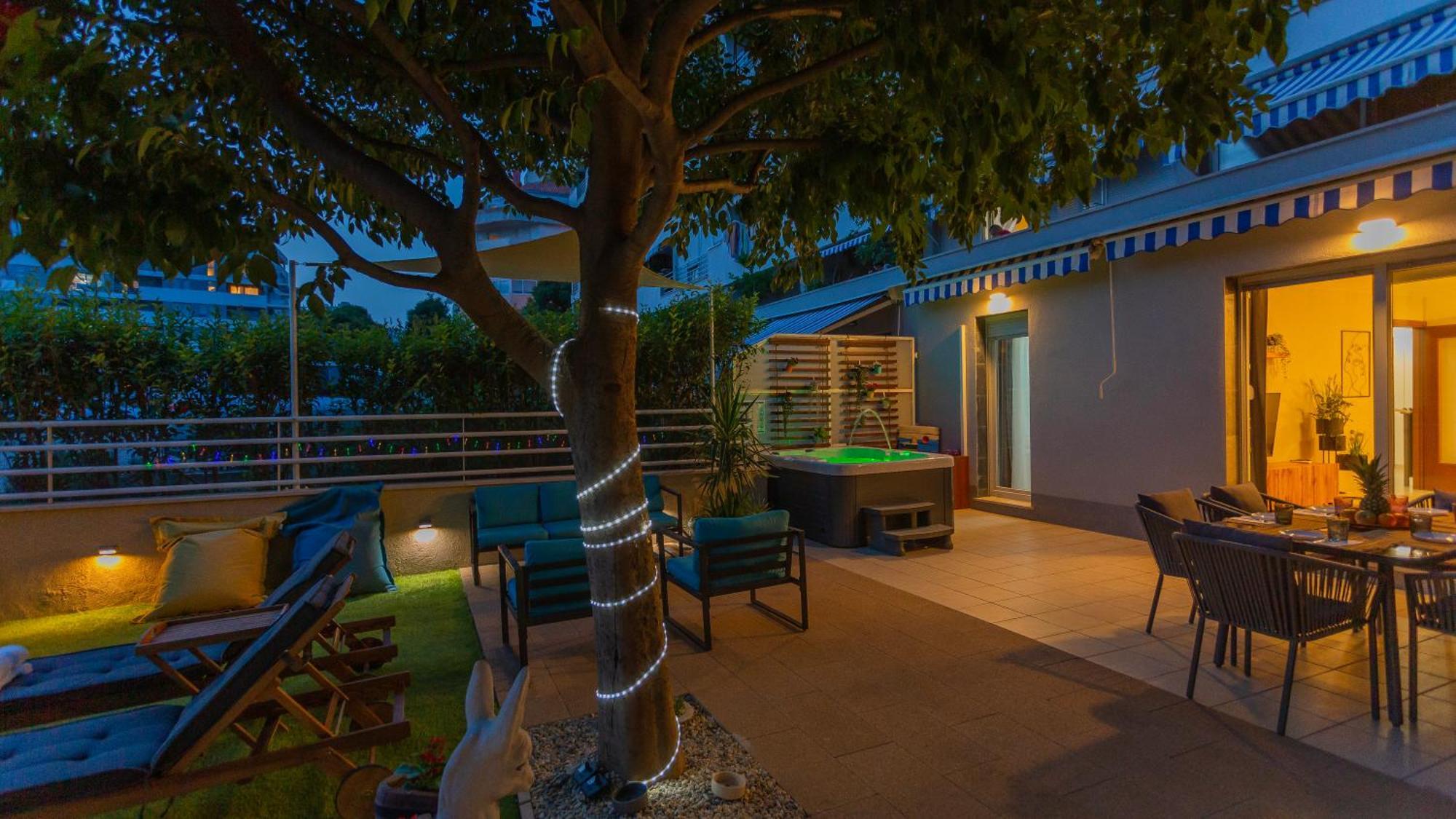 New Delux Green Garden Apartment With Hotube **** Spalato Esterno foto